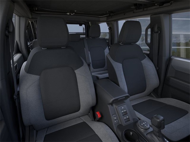 Thumbnail: 2025 Ford Bronco - 7