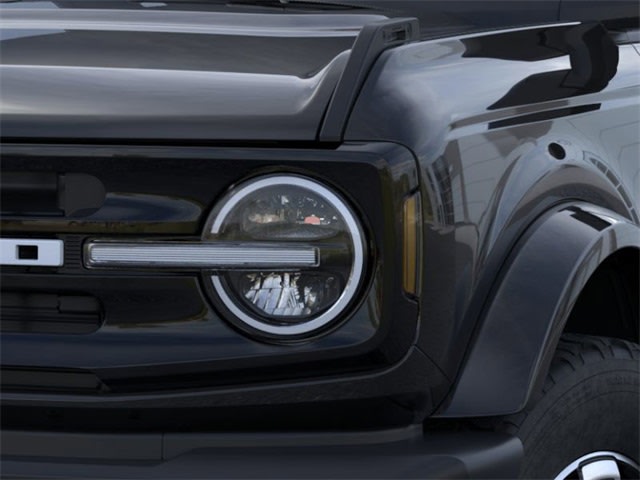 2024 Ford Bronco Outer Banks 23