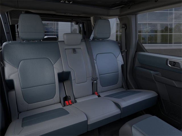 2024 Ford Bronco Outer Banks 10
