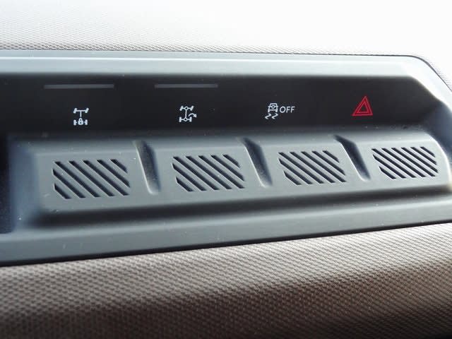 Thumbnail: 2022 Ford Bronco - 30