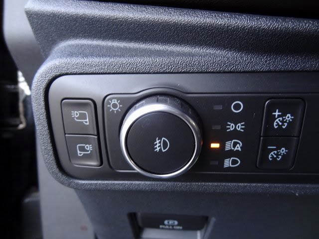 Thumbnail: 2022 Ford Bronco - 22