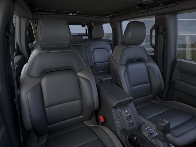 Thumbnail: 2025 Ford Bronco - 6