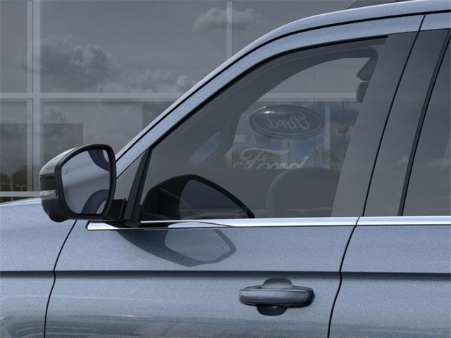 Thumbnail: 2025 Ford Expedition - 20