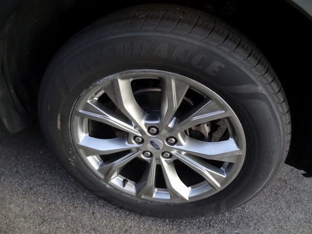 Thumbnail: 2022 Ford Explorer - 12