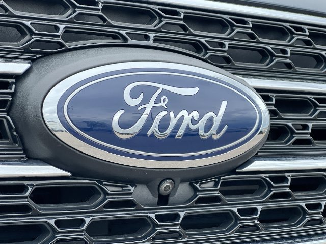 Thumbnail: 2023 Ford Explorer - 7