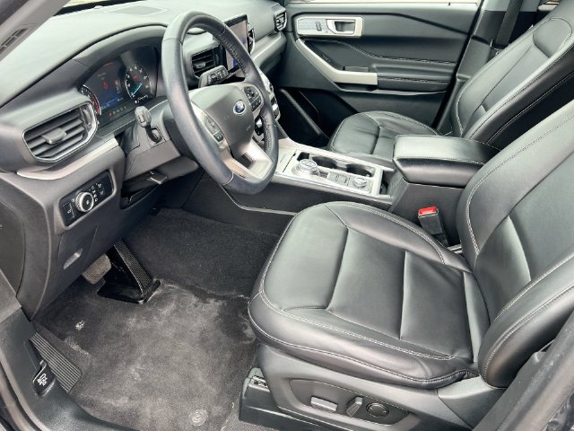 Thumbnail: 2023 Ford Explorer - 10