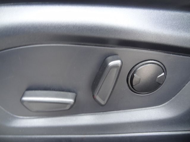 Thumbnail: 2025 Ford Explorer - 18