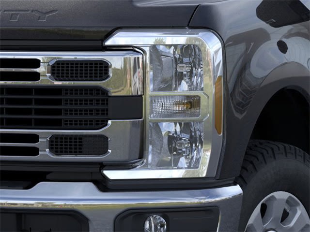 2025 Ford F-250 XLT 19