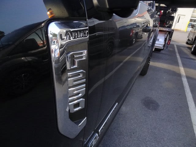 Thumbnail: 2022 Ford F-250 - 24