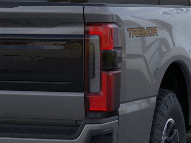 2025 Ford F-350 Platinum 21
