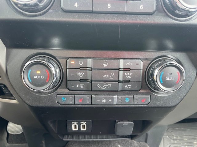 2020 Ford F-150 Lariat 22