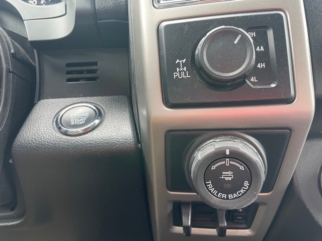 2020 Ford F-150 Lariat 23