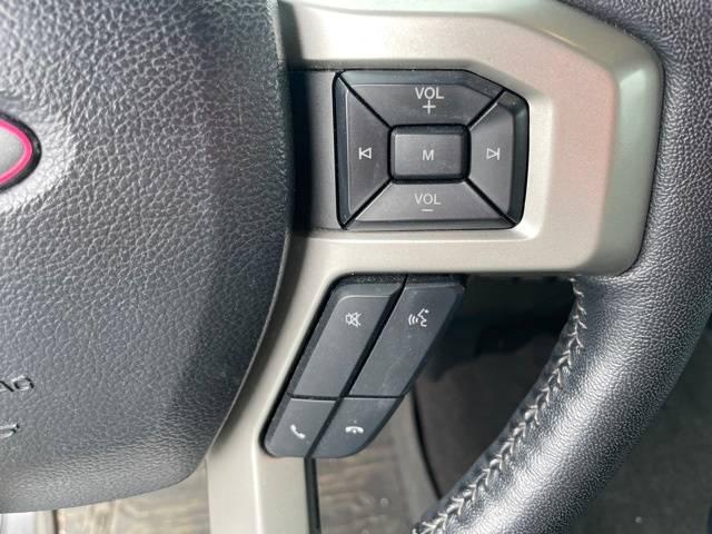 2020 Ford F-150 Lariat 18