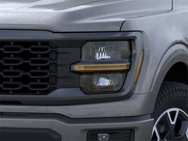 Thumbnail: 2025 Ford F-150 - 19