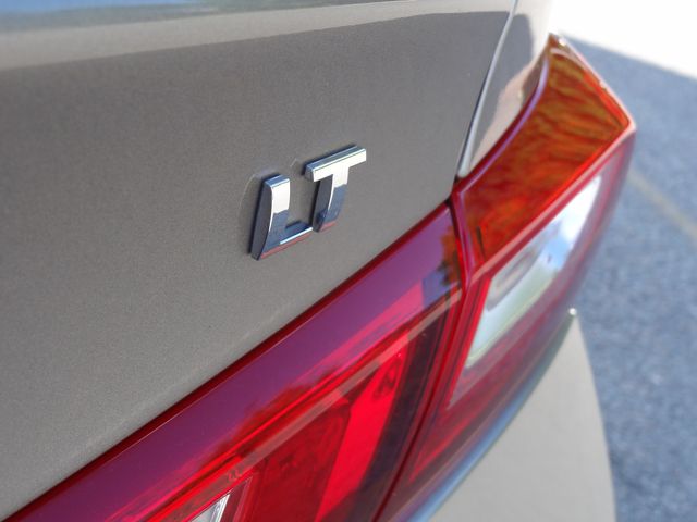 Thumbnail: 2023 Chevrolet Malibu - 34