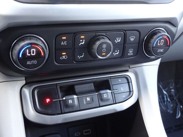 Thumbnail: 2023 GMC Acadia - 33