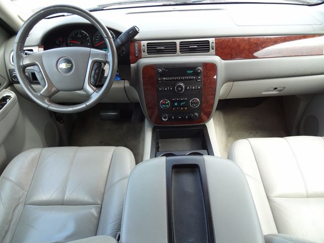 Thumbnail: 2014 Chevrolet Suburban - 2