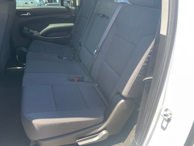 Thumbnail: 2017 Chevrolet Suburban - 10
