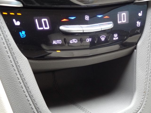 Thumbnail: 2020 Cadillac XT6 - 44