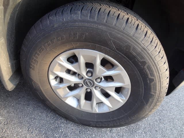 Thumbnail: 2024 Nissan Frontier - 16