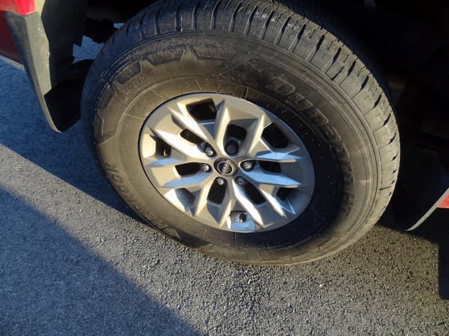 Thumbnail: 2024 Nissan Frontier - 5