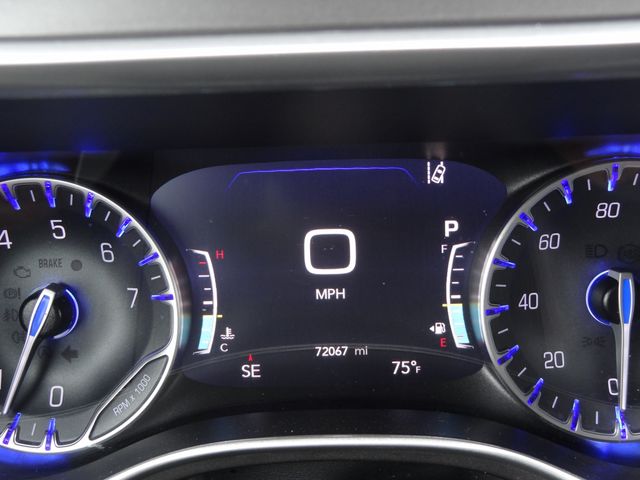 Thumbnail: 2023 Chrysler Pacifica - 30