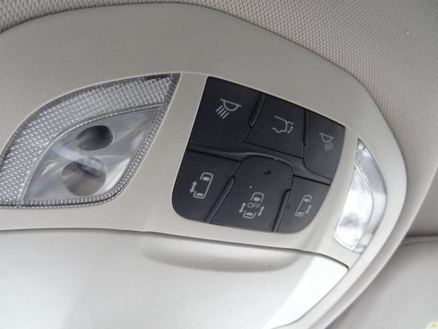 Thumbnail: 2023 Chrysler Pacifica - 45