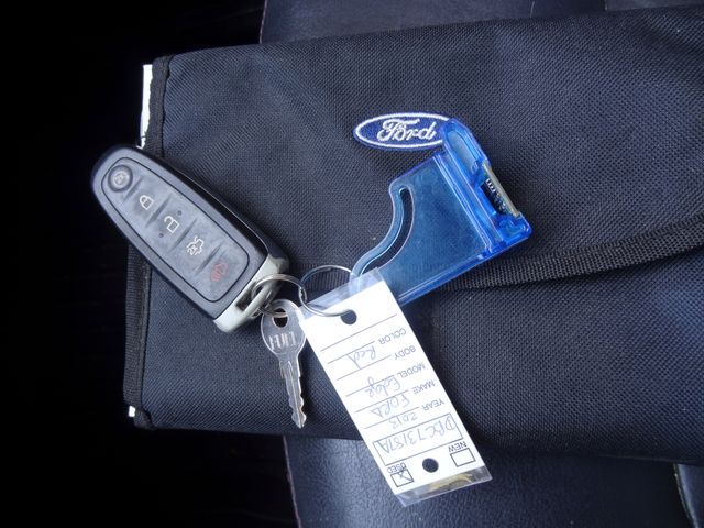 Thumbnail: 2013 Ford Edge - 15