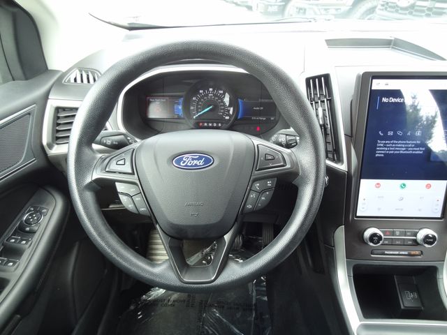 Thumbnail: 2021 Ford Edge - 9