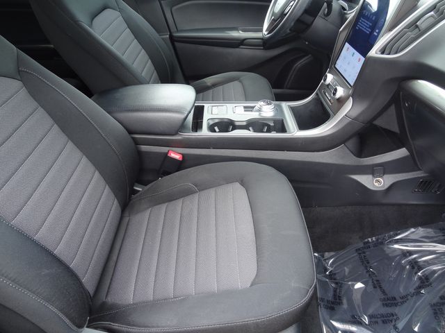 Thumbnail: 2021 Ford Edge - 20