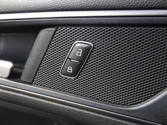Thumbnail: 2021 Ford Edge - 21