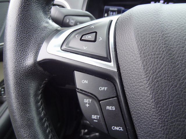 Thumbnail: 2022 Ford Edge - 25