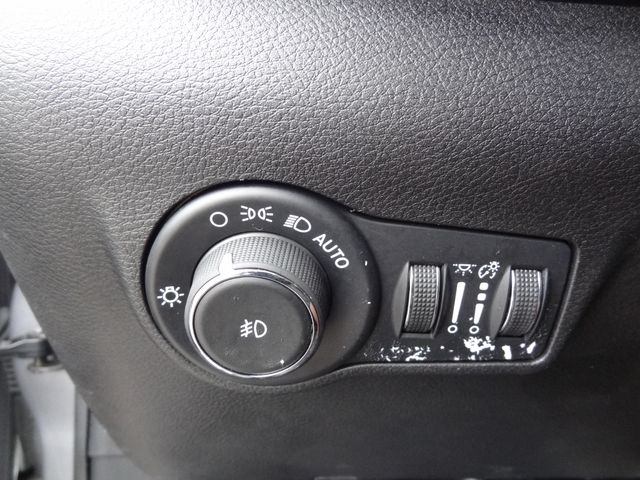 Thumbnail: 2024 Jeep Compass - 24