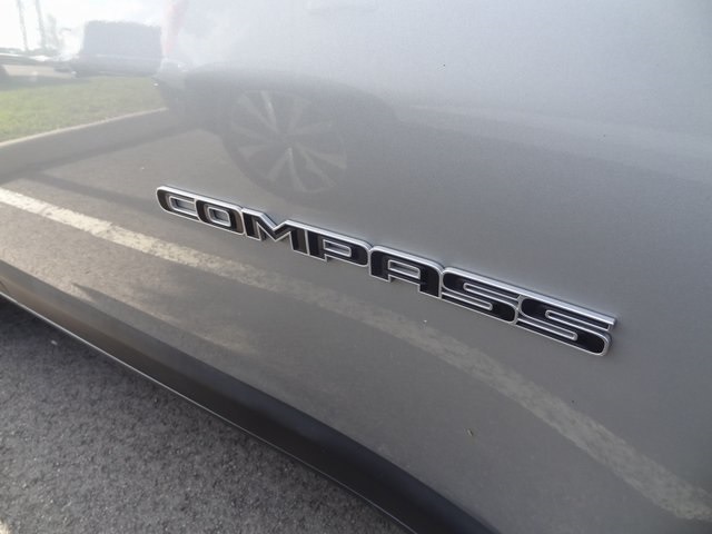 Thumbnail: 2022 Jeep Compass - 5