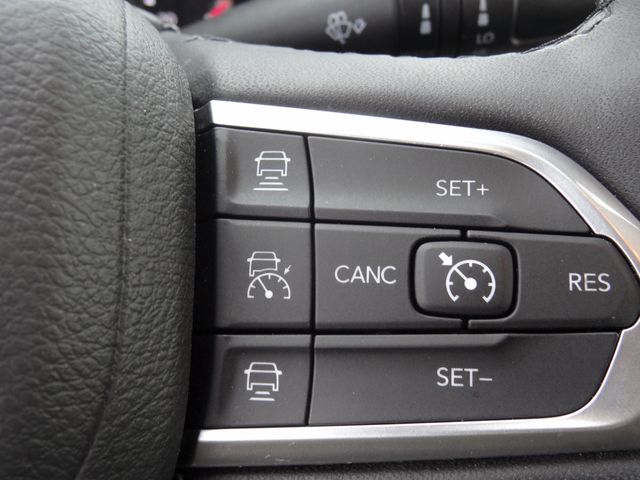 Thumbnail: 2025 Jeep Compass - 24