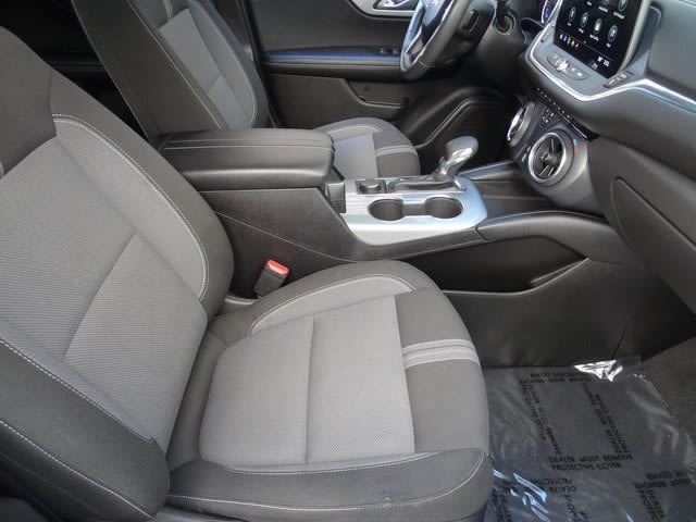 Thumbnail: 2023 Chevrolet Blazer - 21