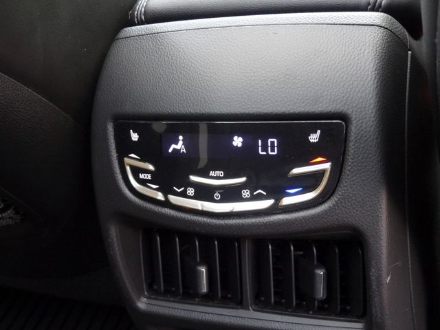Thumbnail: 2016 Cadillac SRX - 22