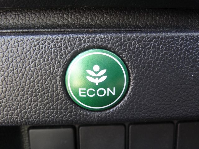 Thumbnail: 2015 Honda Fit - 8