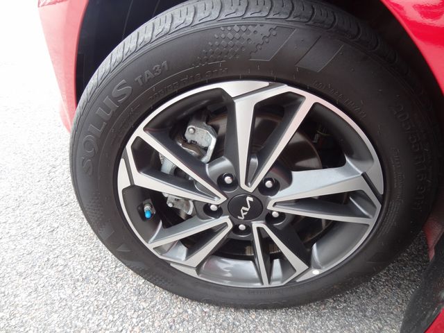 Thumbnail: 2024 Kia Forte - 6