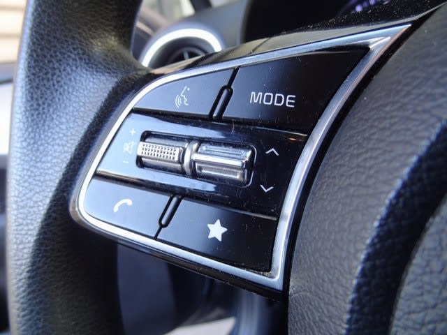 Thumbnail: 2023 Kia Forte - 19