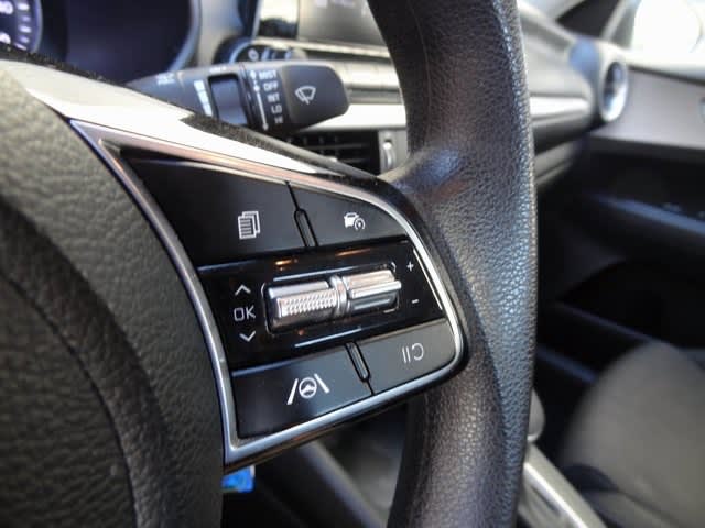 Thumbnail: 2023 Kia Forte - 20