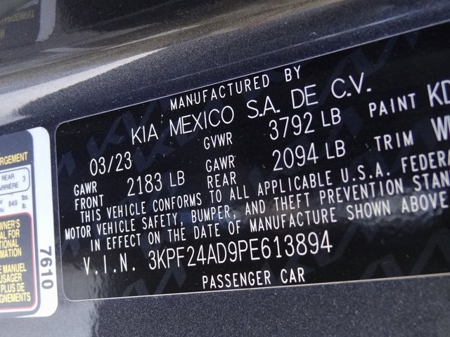Thumbnail: 2023 Kia Forte - 29