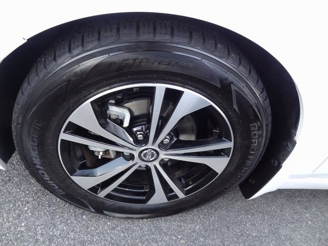 Thumbnail: 2021 Nissan Sentra - 15