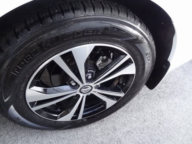 Thumbnail: 2021 Nissan Sentra - 14