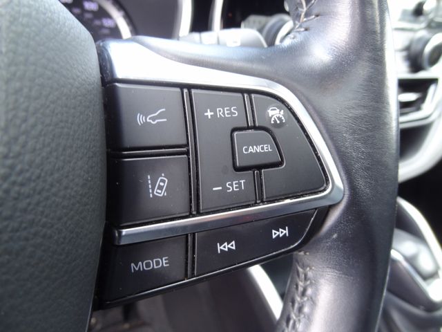 Thumbnail: 2021 Toyota Highlander - 27