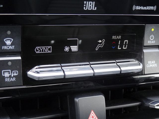 Thumbnail: 2021 Toyota Highlander - 35