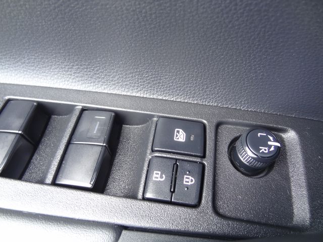 Thumbnail: 2026 Toyota Corolla Cross - 23