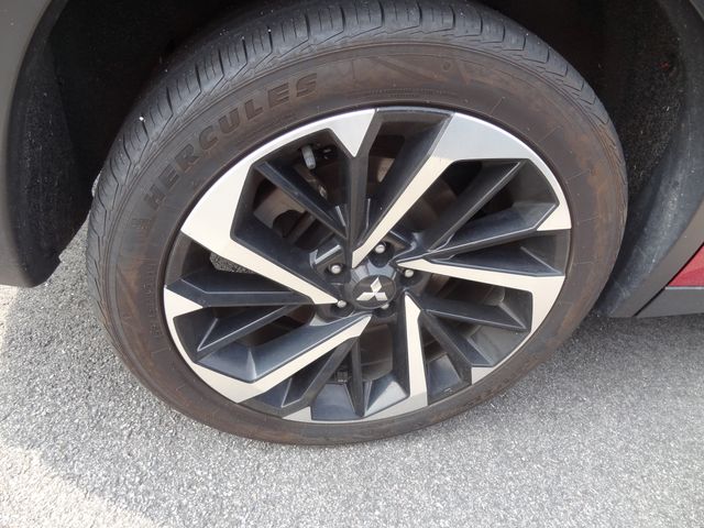 Thumbnail: 2024 Mitsubishi Outlander - 5