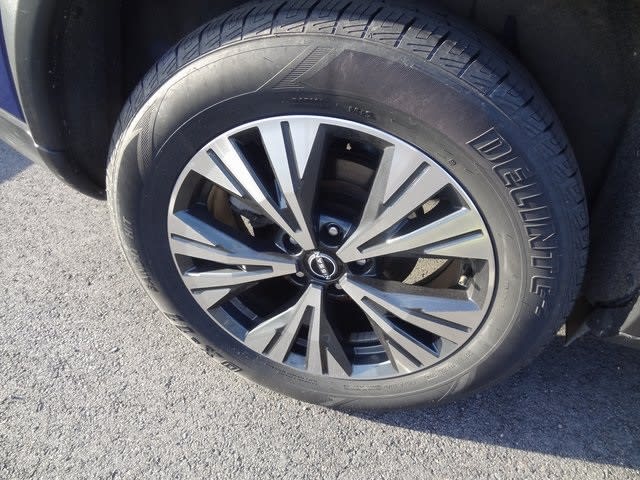 Thumbnail: 2023 Nissan Rogue - 5