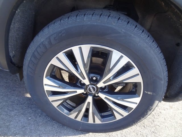 Thumbnail: 2023 Nissan Rogue - 21